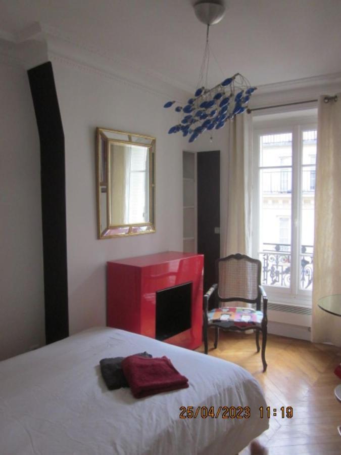 Bed And Breakfast Paris Centre Exterior foto