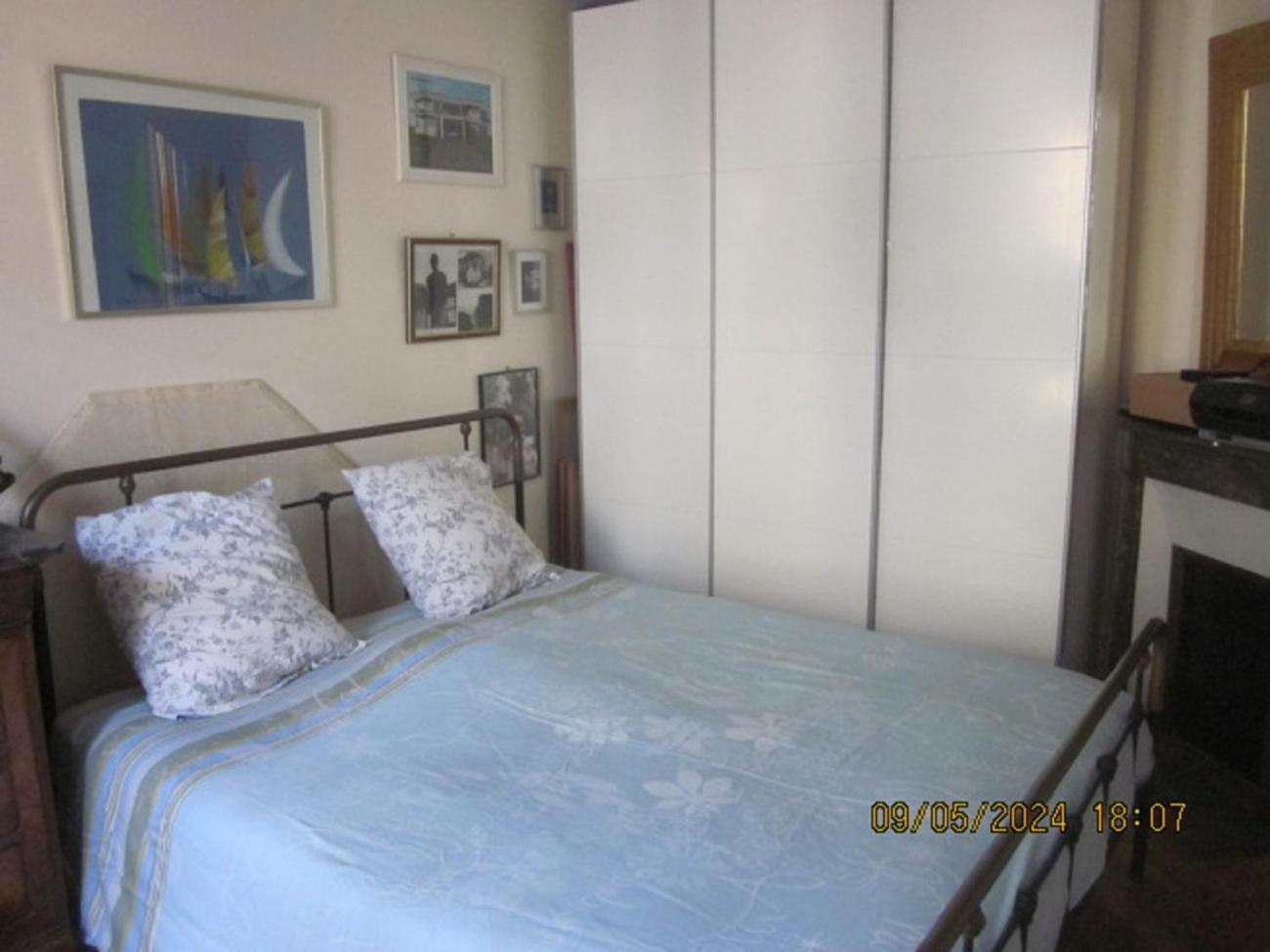 Bed And Breakfast Paris Centre Zimmer foto