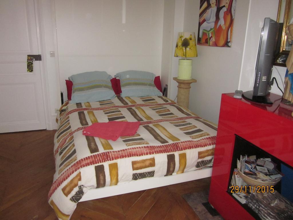 Bed And Breakfast Paris Centre Zimmer foto